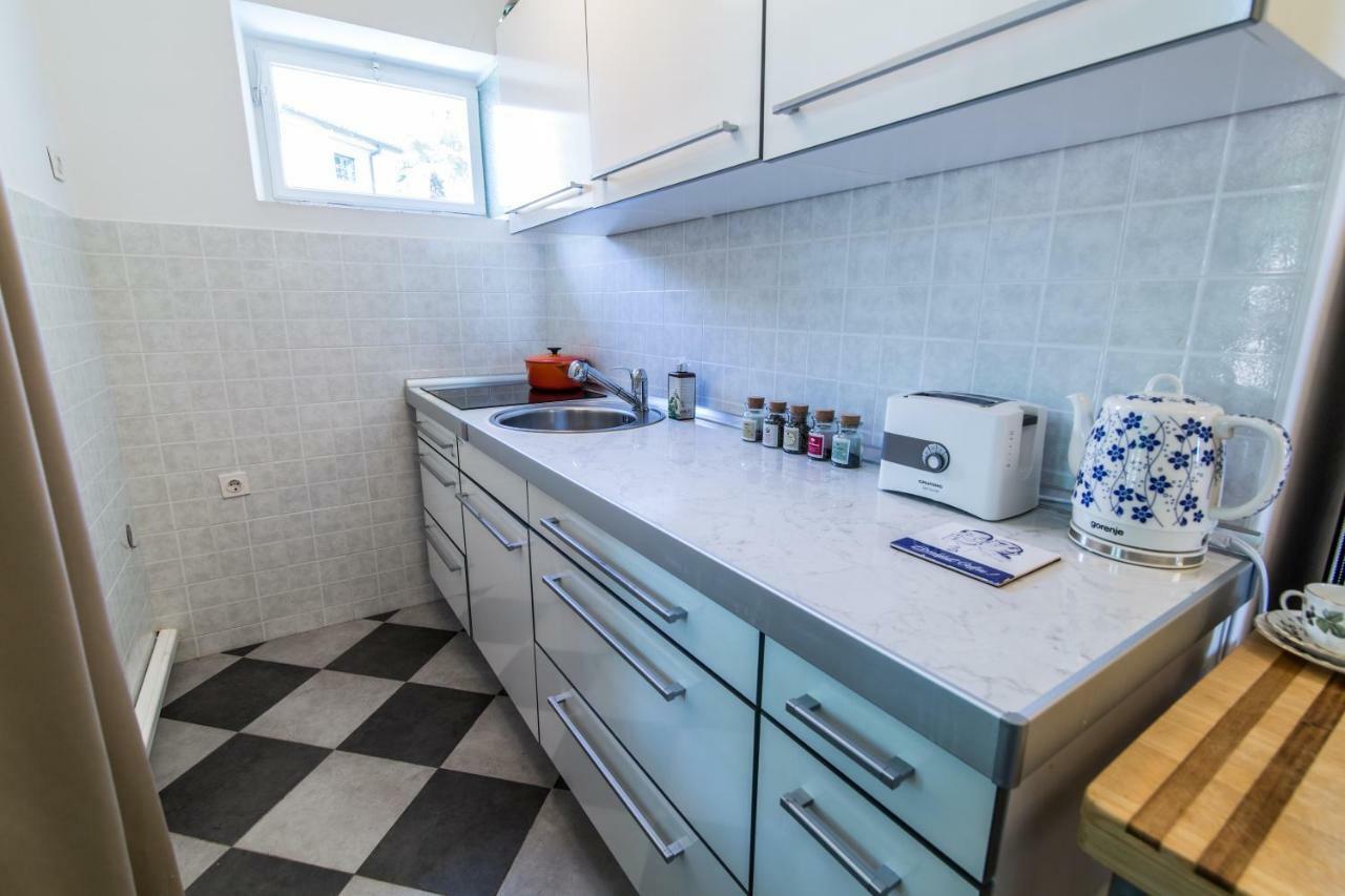 Penthouse And Piano Nobile Prkg Wifi Garden Near Beach Away From Roads Opatija Luaran gambar
